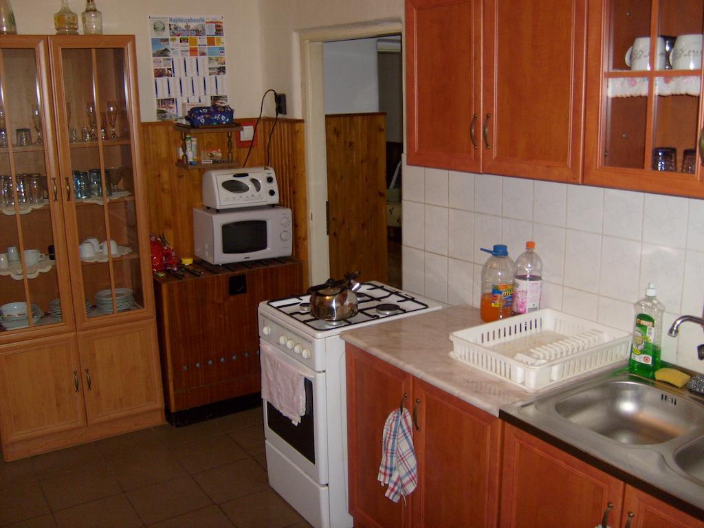 Toth Maganszallas Hajduszoboszlo Apartment Luaran gambar